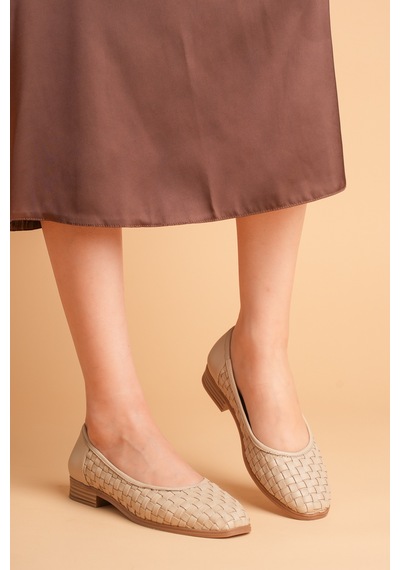 Analin Shoes Kadın Hakiki Deri Örgü Detaylı Babet Bej Analin Shoes Kadın Hakiki Deri Örgü Detaylı Babet Bej