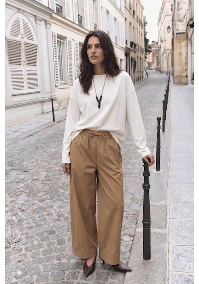 Kadriye Baştürk Barrel Kumaş Rahat Kesim Pantolon Camel