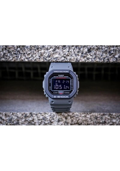 Casio DW-5610SU-8DR Erkek Kol Saati