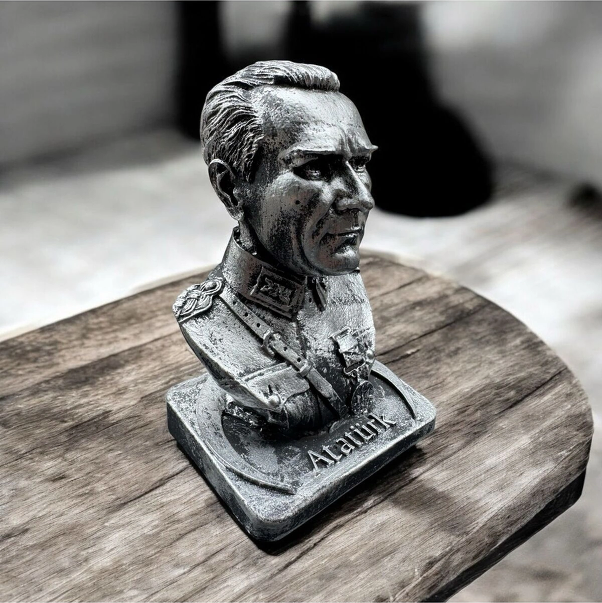 Dekoratif Polyester Atatürk Büstü 17 Cm Gümüş Eskitme