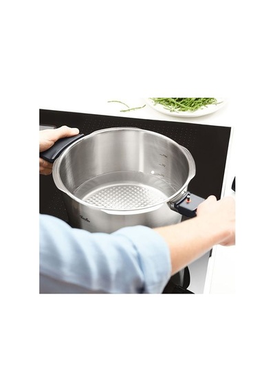 Fissler Vitavit Premium 4.5 Litre + 2 Haşlama Aparatı + Tarif Kitabı
