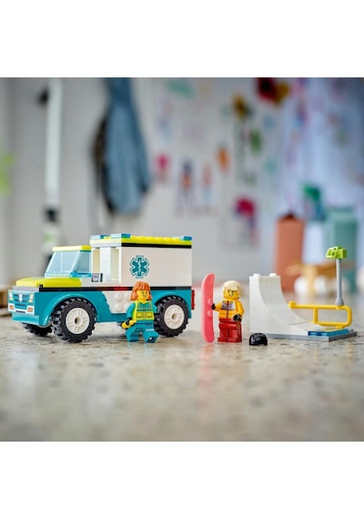 LEGO® City Acil Ambulansı ve Snowboardcu 60403 4+ Yaratıcı Oyuncak Yapım Seti - 79 Parça