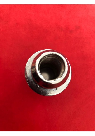Landrover Dicovery Range Rover Discovery Bijon Somunu LR068126
