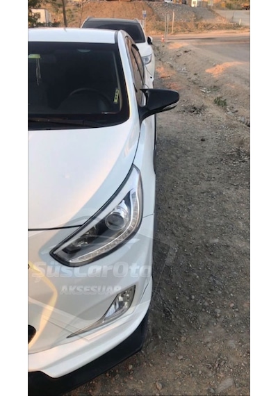 Hyundai Accent Blue Sinyalli Batman Yarasa Ayna Kapağı Piano Blac