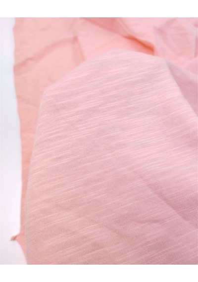 Açık Pembe İle Somon Arası Renkte İnce Yumuşak Flamlı Süprem Penye Kumaş Tişörtlük & Elbiselik En: 180cm-12589 Pembe,somon