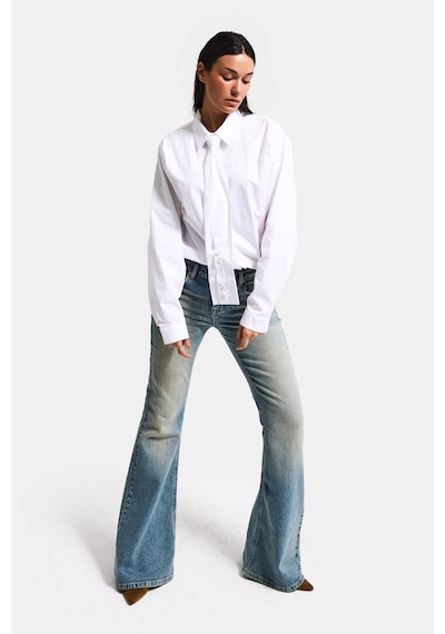 Itsbasic Kadın Beyaz Oversize Kravat Detaylı Özel Tasarım Bol Kesim Gömlek
