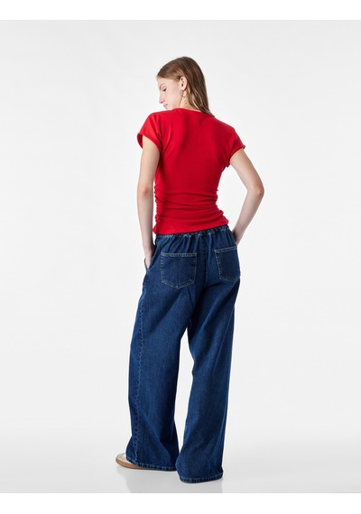 Koton Slim Fit Kısa Kollu Bisiklet Yaka Büzgülü Tişört Kırmızı 6sal10637ık
