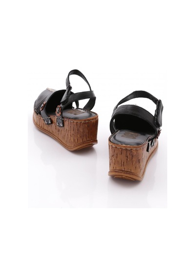 Dgn 217-2064 Kadin Mega Kalin Taban Sandalet Siyah