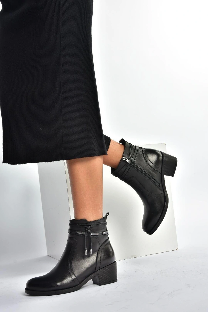 Fox Shoes T555703303 Siyah Hakiki Deri Kalın Topuklu Kadın Bot Siyah Deri-hakiki Deri