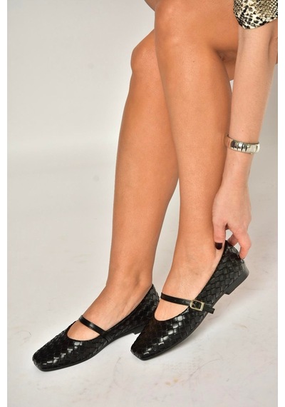 Fox Shoes Y726368209 Siyah Düz Kadın Babet Siyah