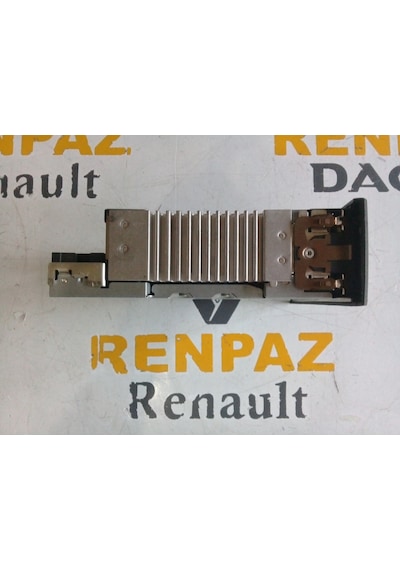 Renault Clio 2 Radyo Cd Çalar Teyp .8200633621