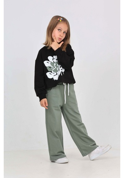 Toontoy Kids Toontoy Kız Çocuk 2'li Takım Baskılı Bisiklet Yaka Sweatshirt & Beli Lastikli Cepli Bol Paça Eşofman Altı - Renk Bloklu & 2 İplik Siyah Toontoy Kids Toontoy Kız Çocuk 2'li Takım Baskılı Bisiklet Yaka Sweatshirt & Beli Lastikli Cepli Bol Paça Eşofman Altı - Renk Bloklu & 2 İplik Siyah