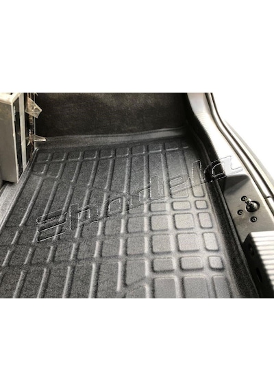 2004 Ford Focus 1 Hb Bagaj Havuzu Araca Özel 3D Badela Marka