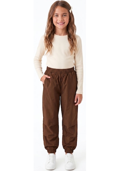 Onloox Kız Çocuk Koyu Kahve Kız Çocuk Koyu Kahve Paraşüt Kumaş Lastikli Paça Regular Belden Cepli Jogger Pantolon 6-10 Yaş Onloox Kız Çocuk Koyu Kahve Kız Çocuk Koyu Kahve Paraşüt Kumaş Lastikli Paça Regular Belden Cepli Jogger Pantolon 6-10 Yaş