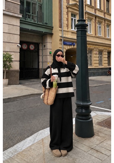 Nilza Dubai Kadın Siyah Tesettür Polo Yaka Çizgili Triko Alt Üst Takım Siyah