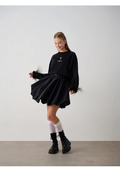 Kız Çocuk Kol Ucu Tüylü Tasarım Sweatshirt-14784 Siyah