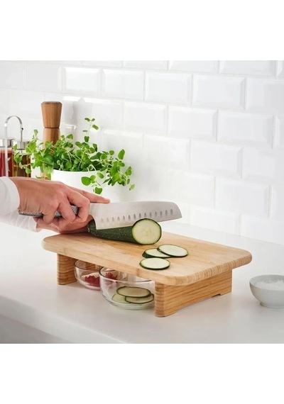 Qerhome Ayaklı Bambu Doğrama Kesim Tahtası & Sunum Standı Büyük Boy 40cmx25cm Bambu