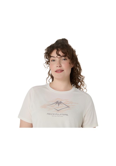Asics Fujıtraıl Logo Ss Top Kadın Bej Kısa Kollu Tshirt 2012d314-100 Bej