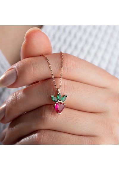 Vaoov 925 Ayar Gümüş Kırmızı Taşlı Çilek Kolye Rose