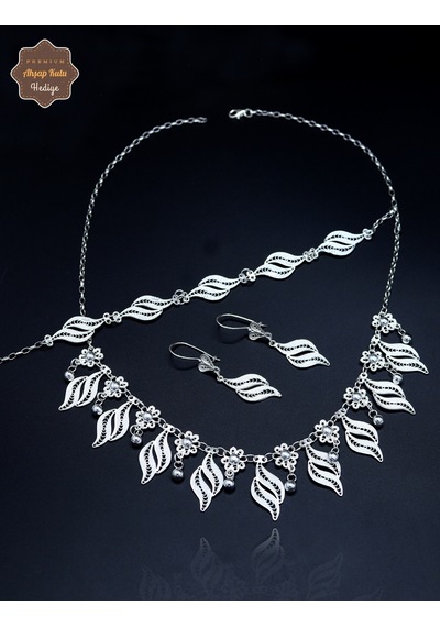 Çiçekli Yaprak Model 925 Ayar Gümüş Telkari Kadın Üçlü Set 201025292 Gümüş