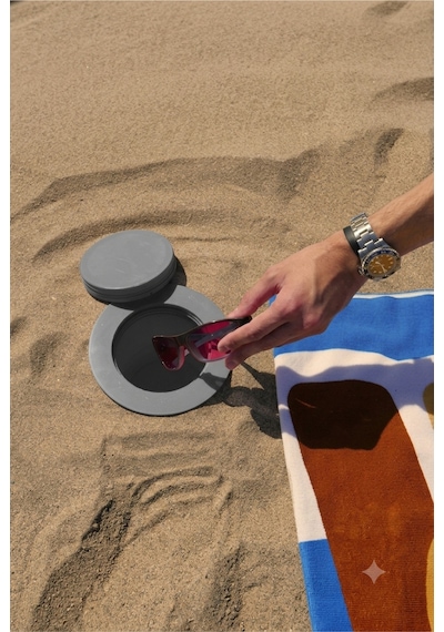 Plaj Kasası: Gizli, Derin Ve Güvenli - 30 X 15 Gri Gri