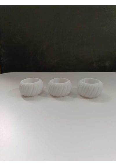 3 Lü Spiral Desenli Dekoratif Beyaz Mumluk Seti Modern Tasarım Beyaz