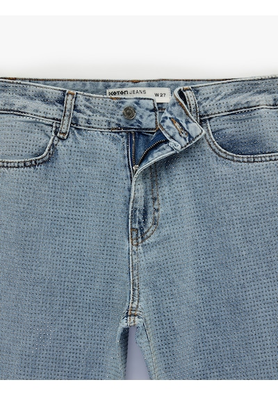 Koton Cepli Uzun Düz Paça Taşlı Jean Pantolon - Straight Fit Jean Açık İndigo 6sal40100md Açık İndigo Koton Cepli Uzun Düz Paça Taşlı Jean Pantolon - Straight Fit Jean Açık İndigo 6sal40100md Açık İndigo