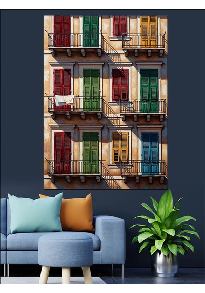 Ahşap Tablo Renkli Kapılı İtalyan Apartman Cephesi