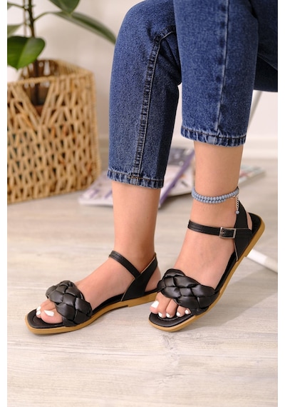 Antonia Örgü Model Kadın Sandalet 001