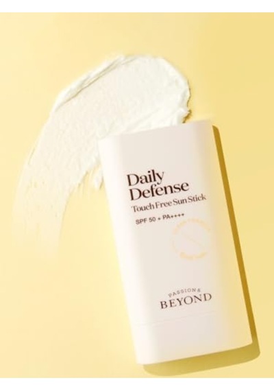 Daily Defense Sun Stick Spf50+ Pa++++ Şeffaf Bitişli Yüksek Uv Korumalı Güneş Stick 18g