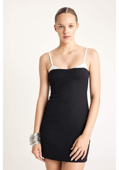 DeFacto Coool Bodycon Vücudu Saran İnce Askılı Mini Elbise D1354AX24SMBK81 Siyah