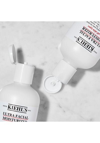 Gün Boyu Cilde Yumuşak Ve Beslenmiş Hissi Veren Zengin Yapılı Yoğun Nemlendirici 125ml