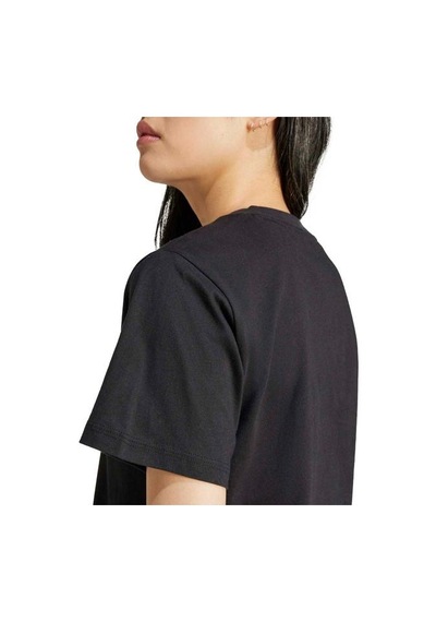 Adidas Essentials Small Logo Kadın Siyah Yuvarlak Yaka Tişört Siyah