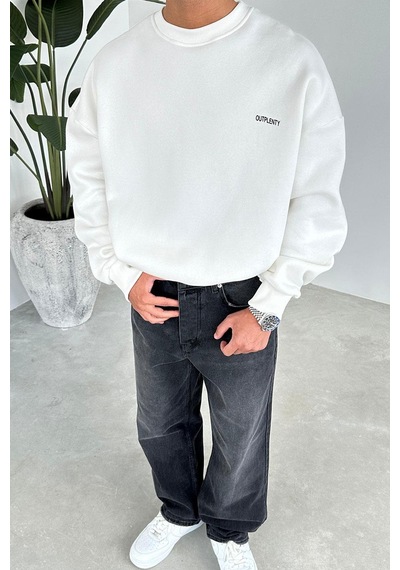 Beyaz Studios Creative Oversize Sweat Beyaz