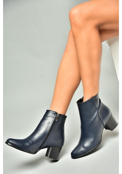 Fox Shoes G654013109 Lacivert Alçak Topuklu Kadın Bot Lacivert