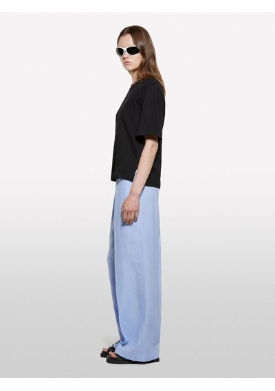 Sisley Keten Karışımlı Bisiklet Yaka T-shirt Kadın Siyah T-shirt - 325p3utfl107c