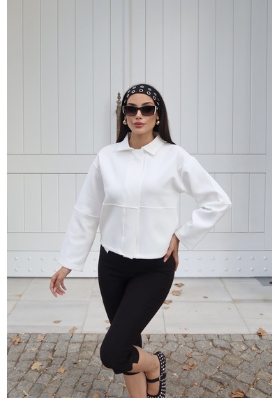 Kechi Woman Dalgıç Kumaş Gömlek Yaka Gizli Düğmeli Crop Ceket Beyaz