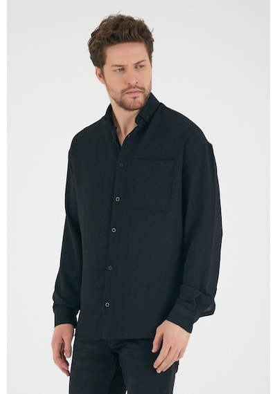 Mero Life Erkek Siyah Oversize Tek Cepli Dökümlü Kumaş Salaş Gömlek Siyah Mero Life Erkek Siyah Oversize Tek Cepli Dökümlü Kumaş Salaş Gömlek Siyah