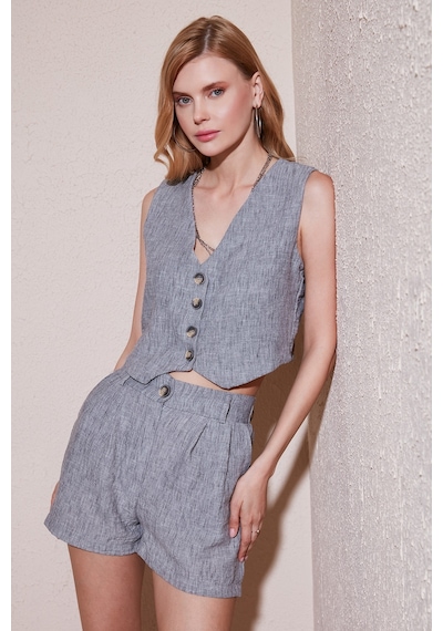 Lela Flamlı Regular Fit V Yaka Yelekli Şortlu Bayan Takım 67045802S4 Gri