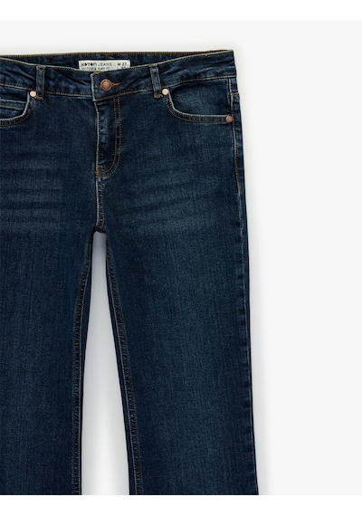 Koton Pamuklu Düşük Bel Dar Kalıp İspanyol Paça Jean Pantolon Koyu İndigo 6wal40221md İndigo Koton Pamuklu Düşük Bel Dar Kalıp İspanyol Paça Jean Pantolon Koyu İndigo 6wal40221md İndigo