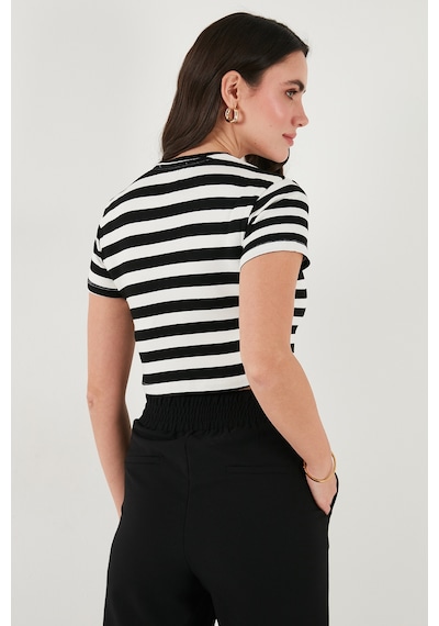 Lela Slim Fit Bisiklet Yaka Çizgili Crop Bayan T Shirt 5866110 Siyah