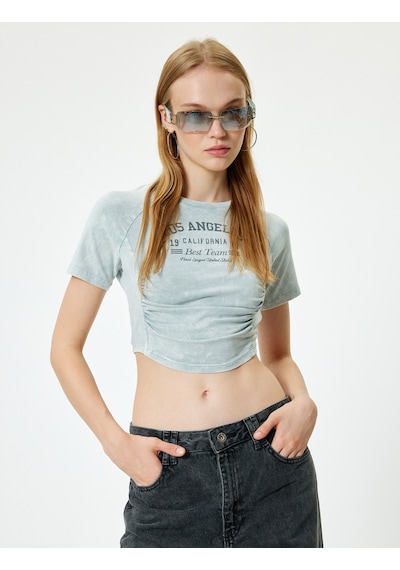 Koton Crop Tişört Büzgü Detaylı Kolej Baskılı Yıkamalı Kısa Kollu Slim Fit Gri 4sal11092ık Gri