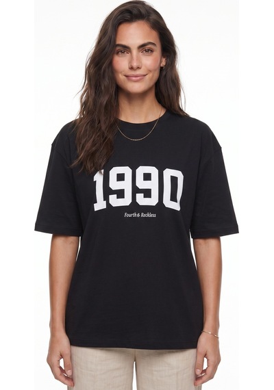 Onloox Kadın Siyah Siyah Pamuklu Bisiklet Yaka Kısa Kollu Oversize 1990 Baskılı Basic T-shirt Onloox Kadın Siyah Siyah Pamuklu Bisiklet Yaka Kısa Kollu Oversize 1990 Baskılı Basic T-shirt