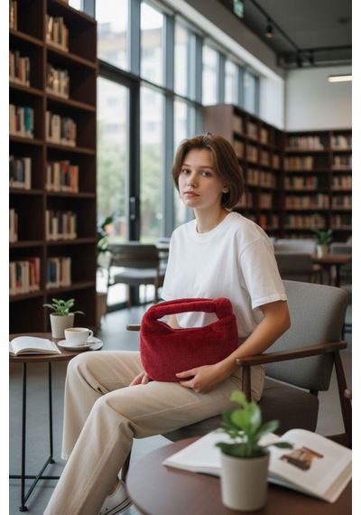 Plush Studıo Istanbul Puff Pouch Mini Kol Çantası, Tavşan Tüyü Peluş Çanta Bordo Bordo