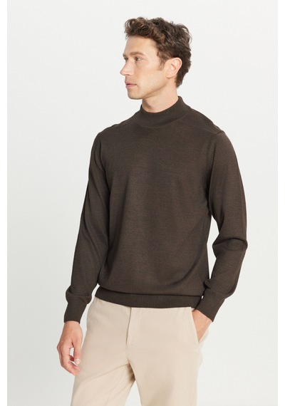 AC&Co / Altınyıldız Classics Erkek Kahverengı Yünlü Standart Fit Normal Kesim Yarım Balıkçı Yaka Basic Triko Kazak Kahverengı AC&Co / Altınyıldız Classics Erkek Kahverengı Yünlü Standart Fit Normal Kesim Yarım Balıkçı Yaka Basic Triko Kazak Kahverengı