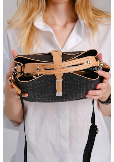Just Polo Kadın Orijinal Just Polo 3 Bölmeli Ayarlanabilir Askılı Şık El & Omuz Çantası Shoulder Bag Siyah - Camel