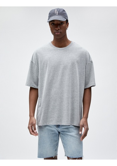 Koton Basic Oversize Tişört Bisiklet Yaka Kısa Kollu Gri 3Sam10059Hk 3Sam10059Hk031 Gri Koton Basic Oversize Tişört Bisiklet Yaka Kısa Kollu Gri 3Sam10059Hk 3Sam10059Hk031 Gri