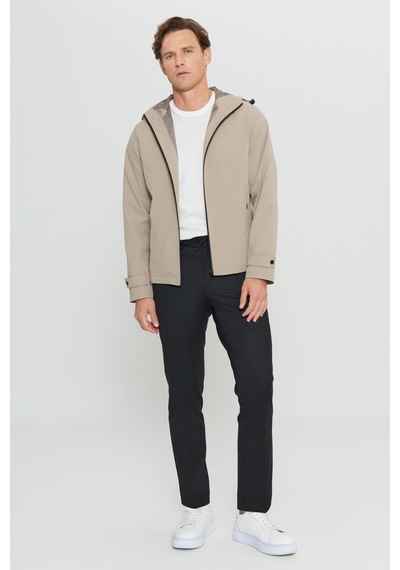 Altınyıldız Classıcs Erkek Bej Softshell Standart Fit Normal Kesim Kapüşonlu Cepli Mont