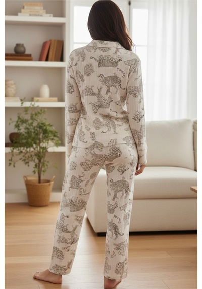 Siyah İnci Yumuşak Tuşe Kışlık Fitilli Düğmeli Pamuklu Örme Pijama Takım 7980 Ekru Kaplan