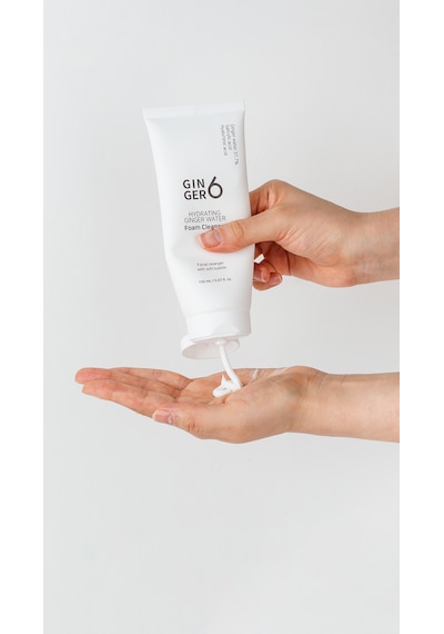 Ginger6 Nemlendirici Zencefil Suyu Özlü Yüz Temizleme Köpüğü 150 ML